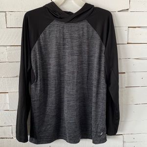 Energy Zone Mens Long Sleeved Hoodie. Size XL